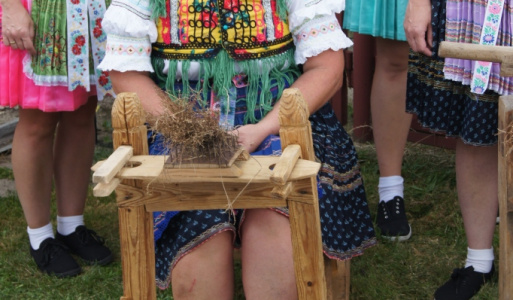 Výstavba cesty pri základnej škole