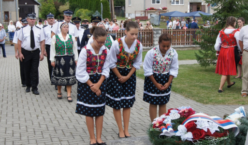 Výstavba cesty pri základnej škole