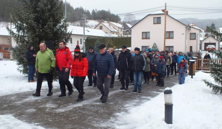 TURISTICKÝ POCHOD  - 79. VÝROČIE OSLOBODENIA OBCÍ JARABINA A LITMANOVÁ