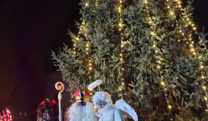 О КТО, КТО, МИКОЛАЯ ЛЮБИТ...