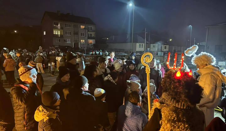 О КТО, КТО, МИКОЛАЯ ЛЮБИТ...