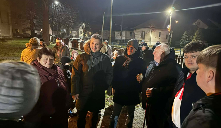 О КТО, КТО, МИКОЛАЯ ЛЮБИТ...