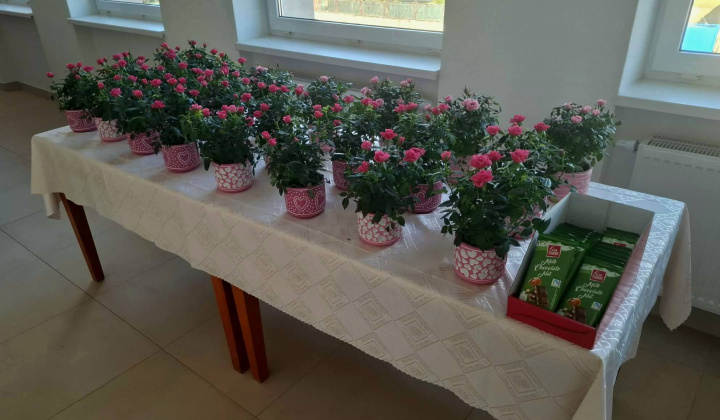 SVIATOK MDŽ SPOLU SO ZO SZPB V JARABINE