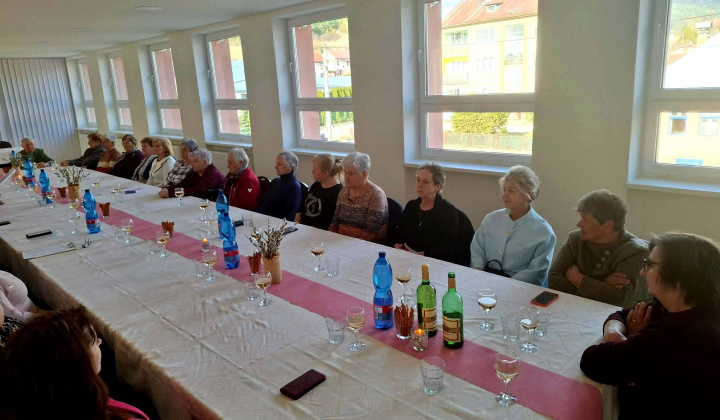 SVIATOK MDŽ SPOLU SO ZO SZPB V JARABINE