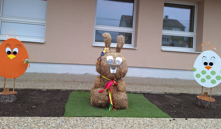 VEĽKONOČNÁ VÝZDOBA 