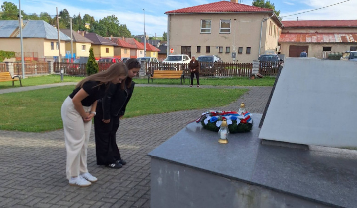 SPOMIENKOVÉ OSLAVY 82. VÝROČIA SLOVENSKÉHO NÁRODNÉHO POVSTANIA