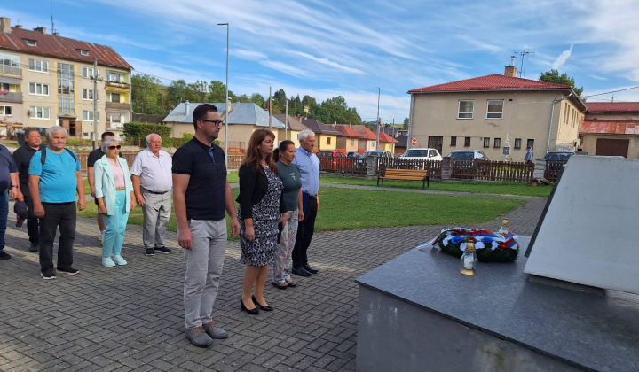SPOMIENKOVÉ OSLAVY 82. VÝROČIA SLOVENSKÉHO NÁRODNÉHO POVSTANIA