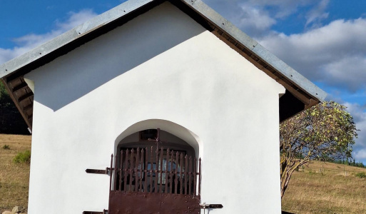 HISTORICKÉ A SAKRÁLNE OBJEKTY V NAŠEJ OBCI 