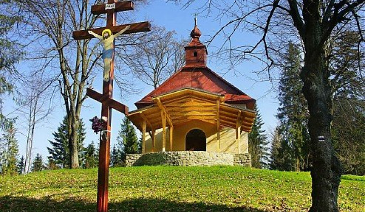 Zaujímavosti / Sakrálne stavby - Kaplnka v Háju - foto