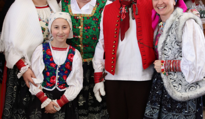 OBEC JARABINA A ÚŽASNÉ 3. MIESTO
