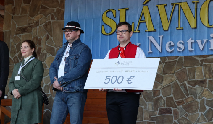 OBEC JARABINA A ÚŽASNÉ 3. MIESTO