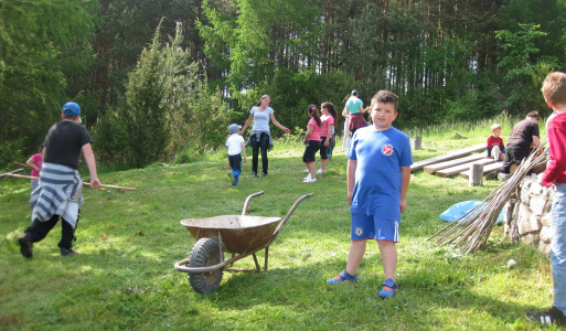 OBEC JARABINA A ÚŽASNÉ 3. MIESTO