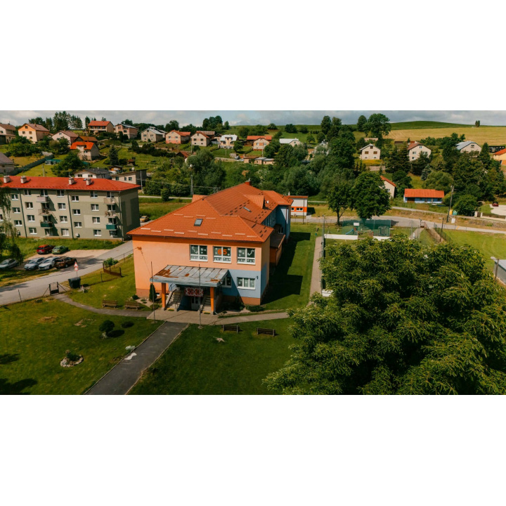 Menšia fotka pre článok OSLAVA 65. VÝROČIA VZNIKU ŠKOLY 